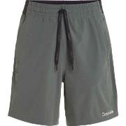 Calvin Klein Sport Quick-Dry Gym Shorts Grön polyester Small Herr