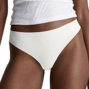 Calvin Klein Trosor Invisibles Micro Thong Vit Small Dam