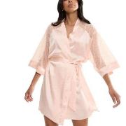 Triumph A Weekend To Remember Robe Ljusrosa polyester 40 Dam