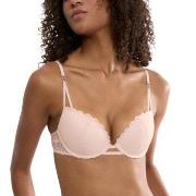 Triumph BH That Night In Vegas Wired Push-Up Bra Ljusrosa B 70 Dam