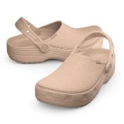 Crocs Classic Crafted Clog Ljusbrun US M4/W6 (EU 36-37)