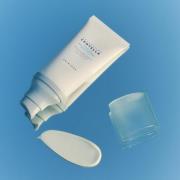 SKIN1004 Madagascar Centella Hyalu-Cica Water-Fit Sun Serum SPF50+ PA+...