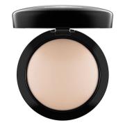 MAC Mineralize Skinfinish/ Natural Light 10g