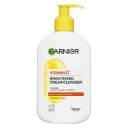 Garnier Garnier Vitamin C* Brightening Cream Cleanser 250ml