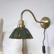 PR Home Vägglampa Ester, grön, utskjutande del 34 cm, metall