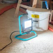 EGLO Utomhus LED-spot Avelar, svart/turkos Bredd 32 cm Metall