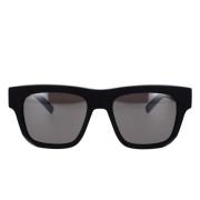 Givenchy Modernt solglasögon med metalliska accenter Black, Unisex
