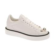 John Richmond Läder Sneakers med nitar Beige, Dam