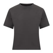 Armarium Slim Fit Crew Neck T-Shirt med Logo Label Black, Dam