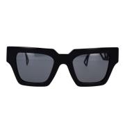 Versace Solglasögon med fyrkantig form, mörkgrå lins och svart båge Bl...