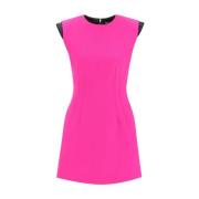 Dolce & Gabbana Rosa Sidenklänning med Kontrast Skulderkuddar Pink, Da...