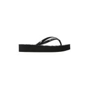 Emporio Armani Flip Flops med Logotryck och Måttlig 3,5 cm Klack Black...