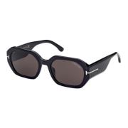 Tom Ford Veronique-02 Sunglasses Black/Grey Black, Dam