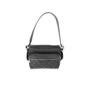 Louis Vuitton Vintage Pre-owned Canvas crossbodyvskor Black, Dam