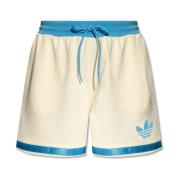 Adidas Originals Shorts med logotyp Beige, Dam