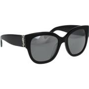 Saint Laurent Ikoniska solglasögon med 2 års garanti Black, Dam