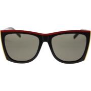 Saint Laurent Ikoniska solglasögon med enhetliga linser Black, Dam