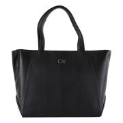 Calvin Klein Eko-läder shoppingväska med logoplatta Black, Dam