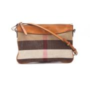 Burberry Vintage Pre-owned Canvas crossbodyvskor Multicolor, Dam