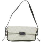 Loewe Pre-owned Pre-owned Canvas axelremsvskor White, Dam