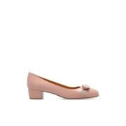 Salvatore Ferragamo ‘Vara’ högklackade skor Pink, Dam