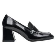 Estro Svart Lackläder Blockklack Pumps Black, Dam