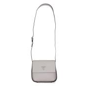 Guess Crossbody Flap Väska Höst/Vinter Kollektion Gray, Dam