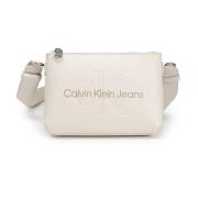 Calvin Klein Jeans Kamera Pouch21 Mono White, Dam