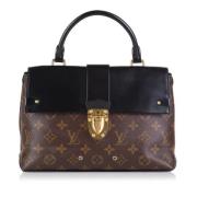 Louis Vuitton Vintage Pre-owned Canvas axelremsvskor Brown, Dam