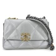 Chanel Vintage Pre-owned Laeder axelremsvskor Gray, Dam