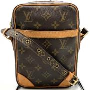 Louis Vuitton Vintage Pre-owned Canvas axelremsvskor Brown, Dam