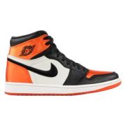 Nike Begränsad upplaga Retro High Satin Shattered Backboard Multicolor...