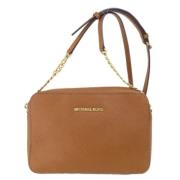 Michael Kors Pre-owned Pre-owned Plast axelremsvskor Brown, Dam