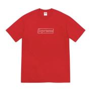 Kaws Begränsad upplaga Kritbox Logo Tee Red, Herr