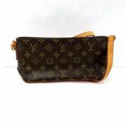 Louis Vuitton Vintage Pre-owned Canvas crossbodyvskor Brown, Dam