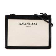 Balenciaga Vintage Pre-owned Canvas crossbodyvskor Beige, Dam