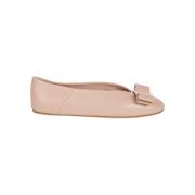 Salvatore Ferragamo Platta Skor Vanna Stil Beige, Dam