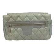 Chanel Vintage Pre-owned Tyg kuvertvskor Green, Dam