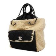 Chanel Vintage Pre-owned Nylon chanel-vskor Black, Dam