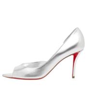 Christian Louboutin Pre-owned Pre-owned Laeder klackskor Gray, Dam