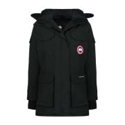 Canada Goose Svart dunfylld huva med justerbar midja och flera fickor ...