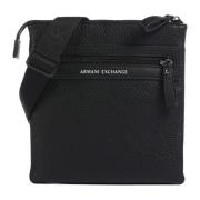 Armani Exchange Svart Crossbody Väska med Framficka med Dragkedja Blac...