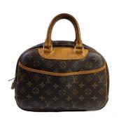 Louis Vuitton Vintage Pre-owned Tyg louis-vuitton-vskor Brown, Dam