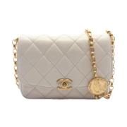 Chanel Vintage Pre-owned Laeder chanel-vskor White, Dam