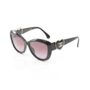 Chanel Vintage Pre-owned Plast solglasgon Purple, Dam