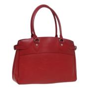 Louis Vuitton Vintage Pre-owned Laeder axelremsvskor Red, Dam