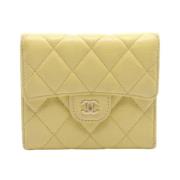 Chanel Vintage Pre-owned Canvas plnbcker Yellow, Dam