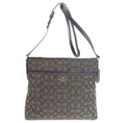 Coach Pre-owned Pre-owned Canvas axelremsvskor Brown, Dam