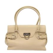 Salvatore Ferragamo Pre-owned Pre-owned Laeder handvskor Beige, Dam