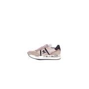 Premiata Beige Sneakers med Logodetalj Beige, Dam